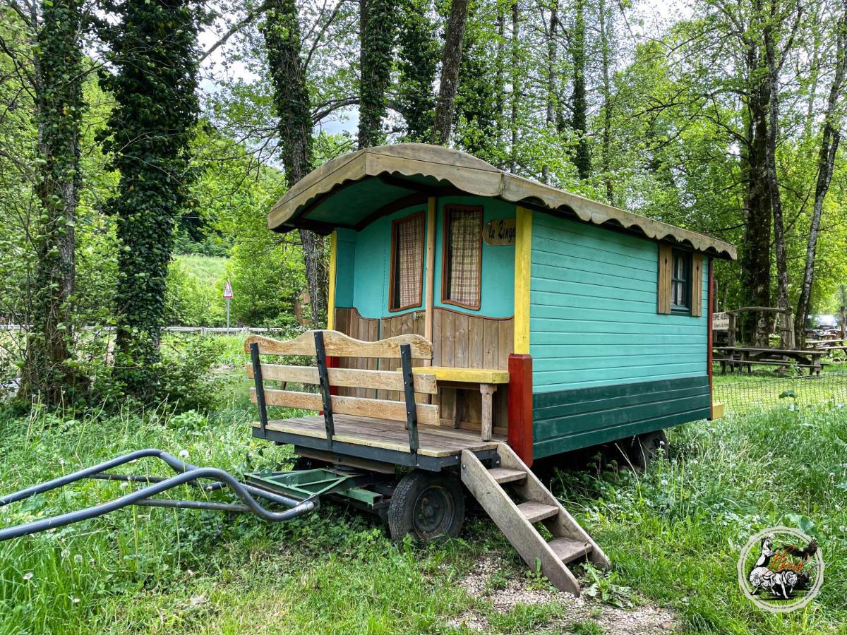 Parc Animalier Du Herisson Villa Doucier Exterior foto